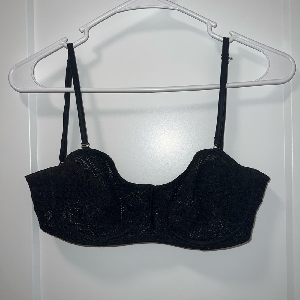 FREE PEOPLE Intimately bra size 32d black lace